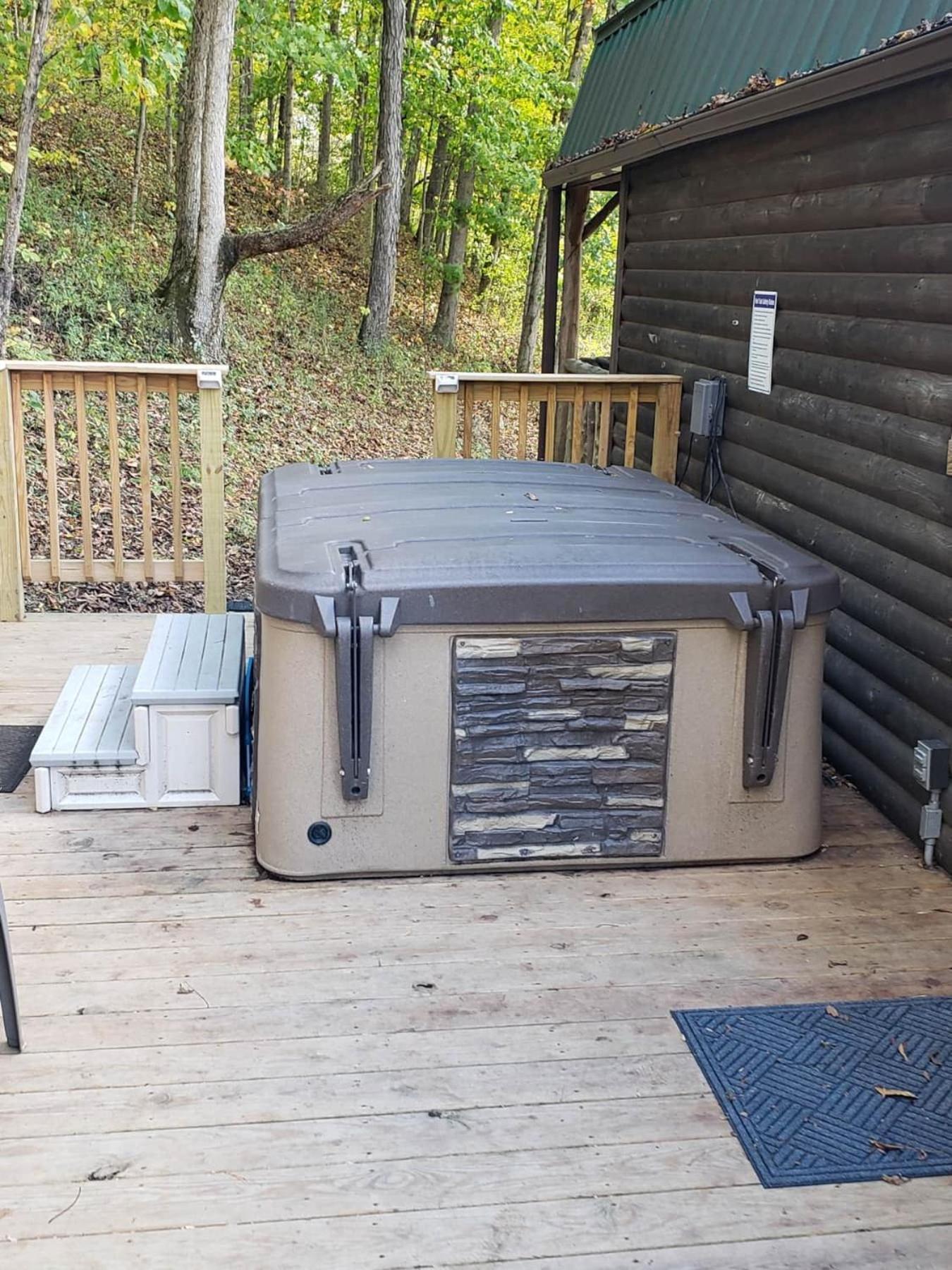 Acorn Cottage At Hocking Vacations Logan Exterior foto